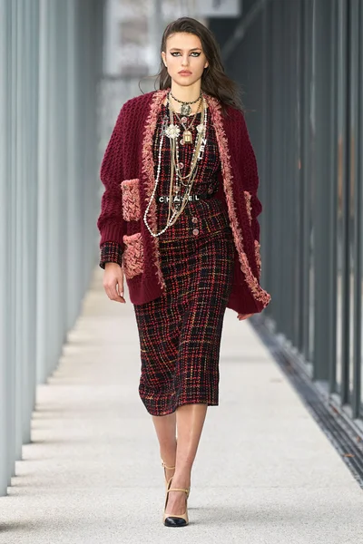 Look 23